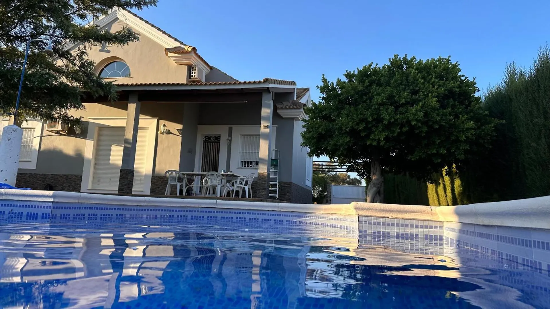 Chalet La Ramira Apartment Seville